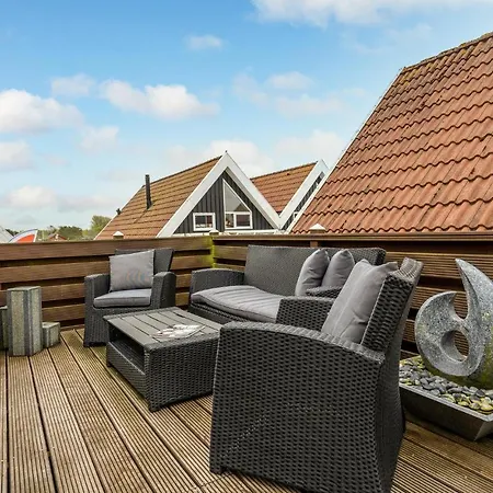 Apartament 2 Bedroom Lovely In