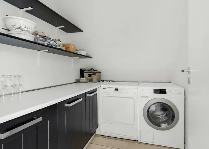 2 Bedroom Lovely In 아파트 Hemmet